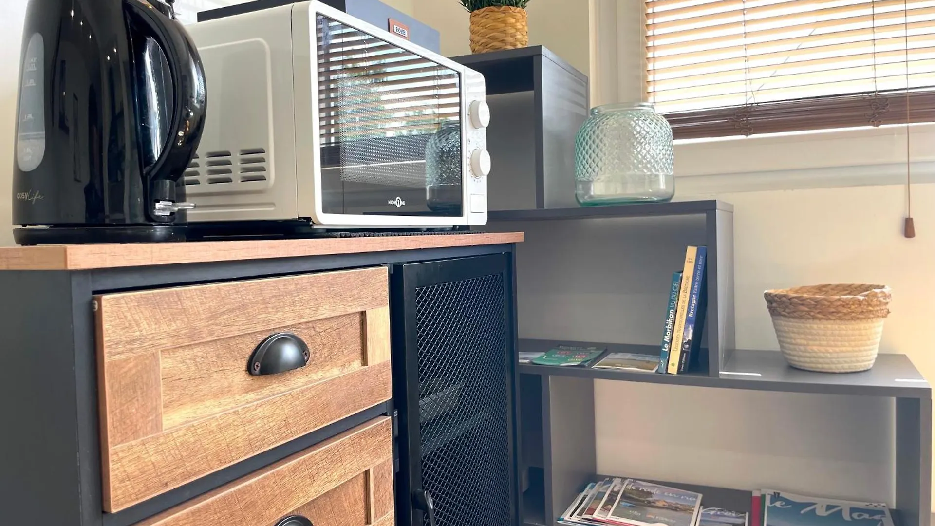 Cozy Studio - Ideal Pour Pros - Parking - Wifi 로리앙 0*,